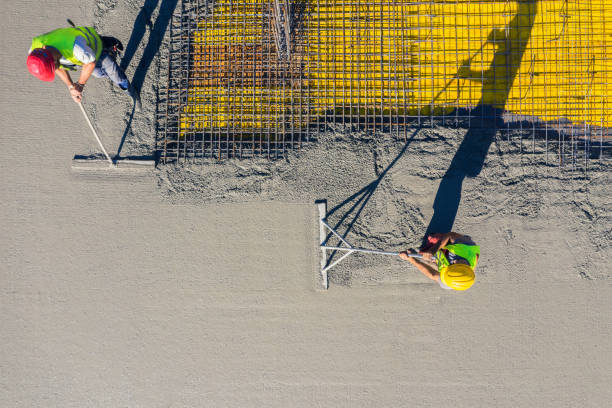 Best Concrete Pool Decks in Melrose Park, NY